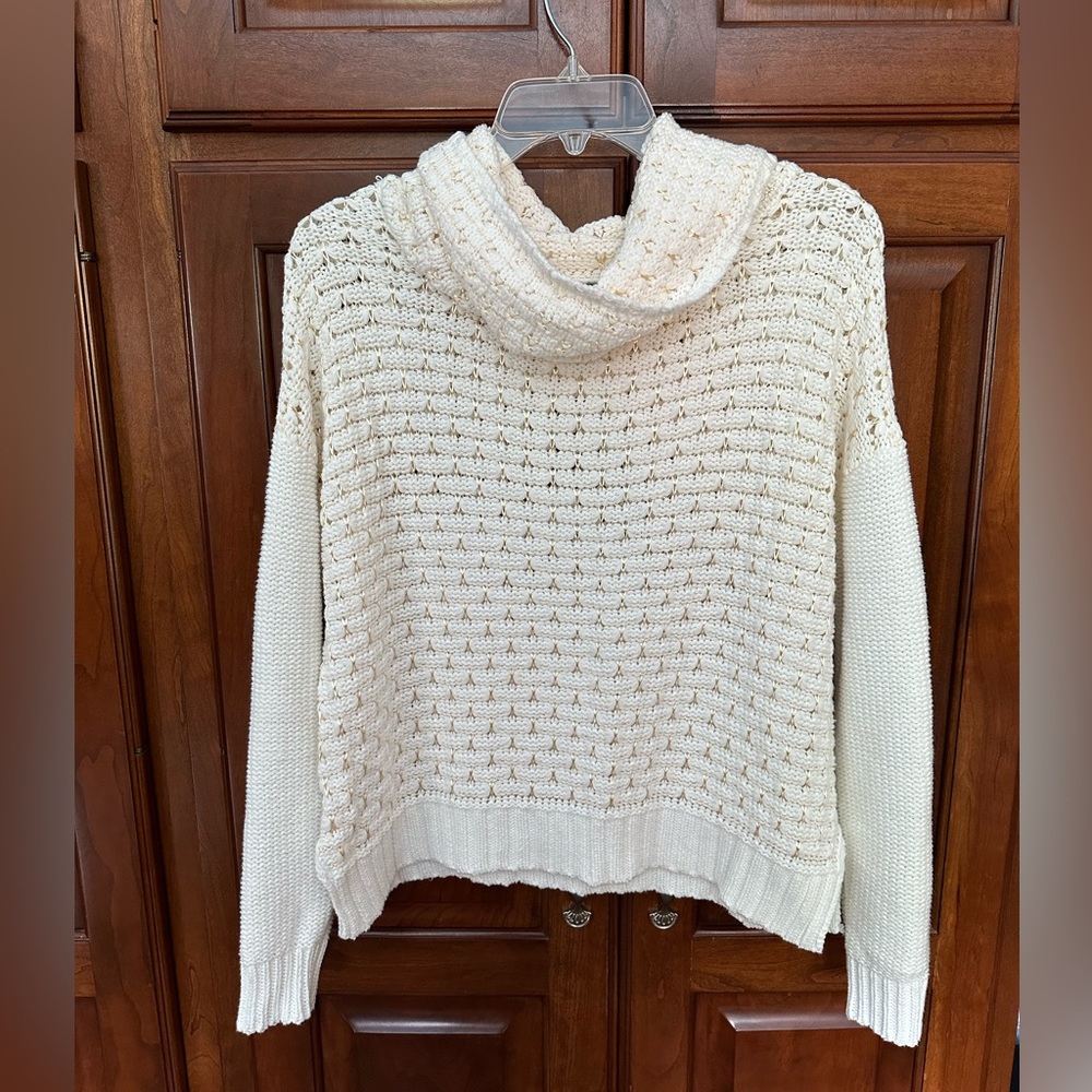 Nine West white and gold cowl neck Sweater